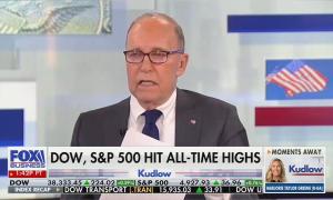 still of Kudlow; chyron: DOW, S&P 500 hit all-time highs